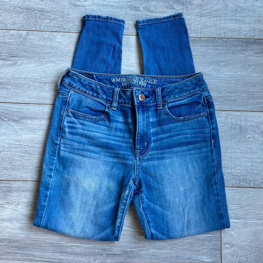 American Eagle Outfitters Women's Classic Blue Skinny Jeans